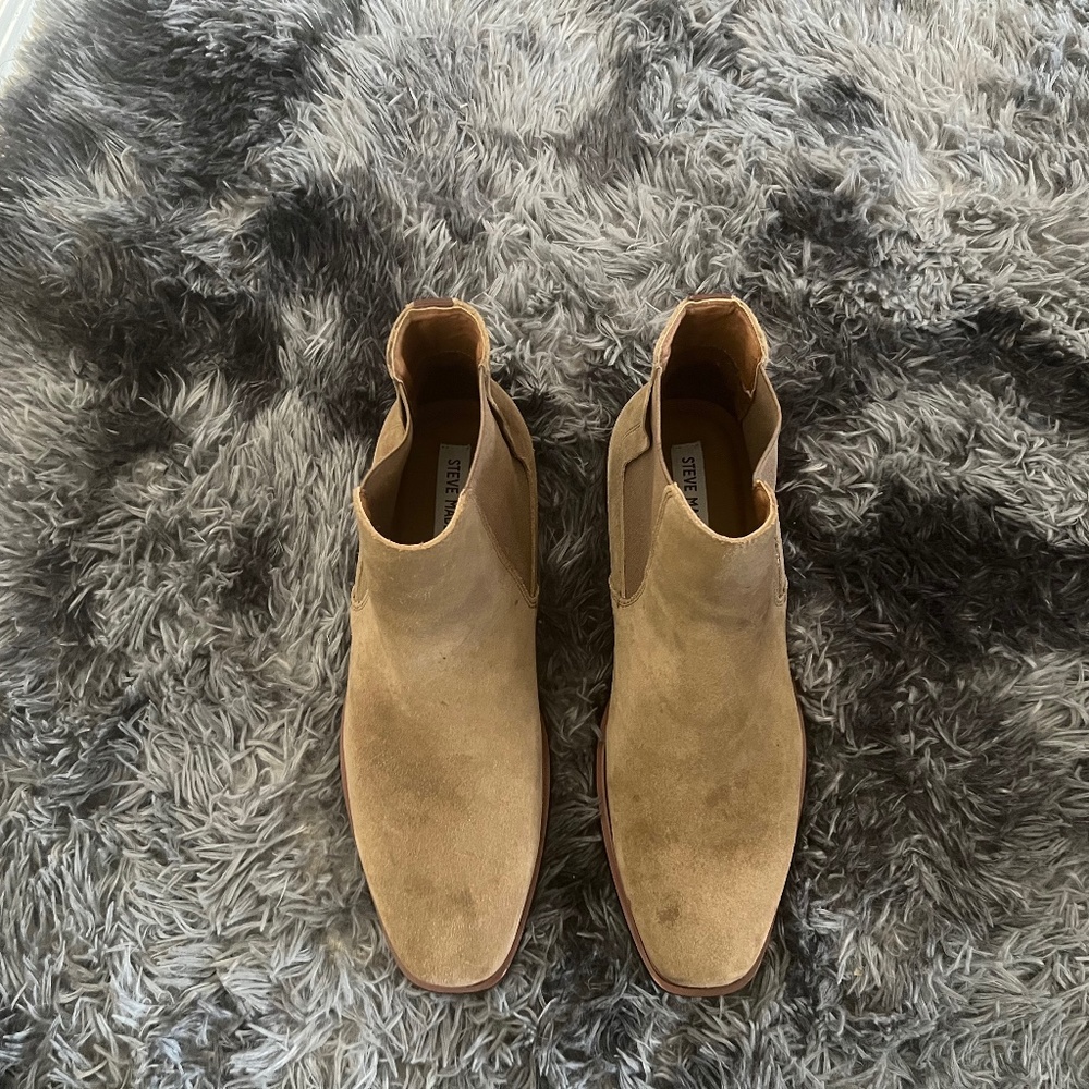 Steven Madden Boots